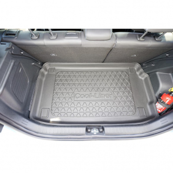 Tava portbagaj dedicata Hyundai i20 III (BC3), 2020-prezent, Cool Liner™ Aristar - portbagaj mai sus, cu subwoofer